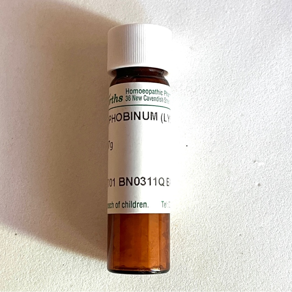 Homeopathic Solution - Hydrophobinum (Lyssin) 30c Brown Bottle